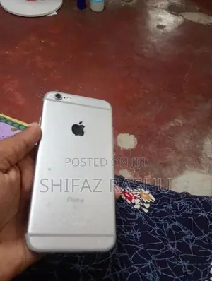Apple iPhone 6S (Used)