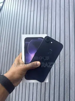 Apple iPhone 17e 256GB (Used)