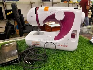 Singer Protable Sewing Machine