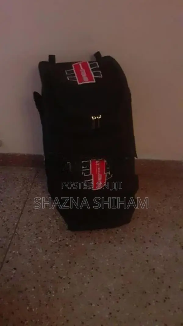 Full Cricket Set