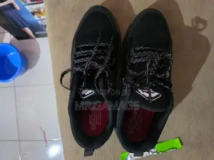 Shoes Size 8