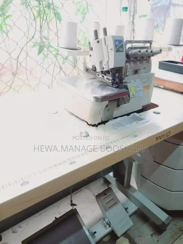 Over Lock 5 Thread Sewing Machine