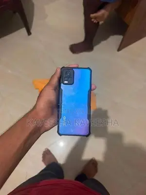 Vivo V20 (Used)