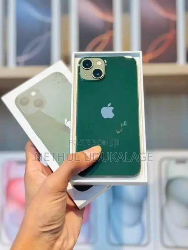 Apple iPhone 13 128GB (GREEN) (Used)