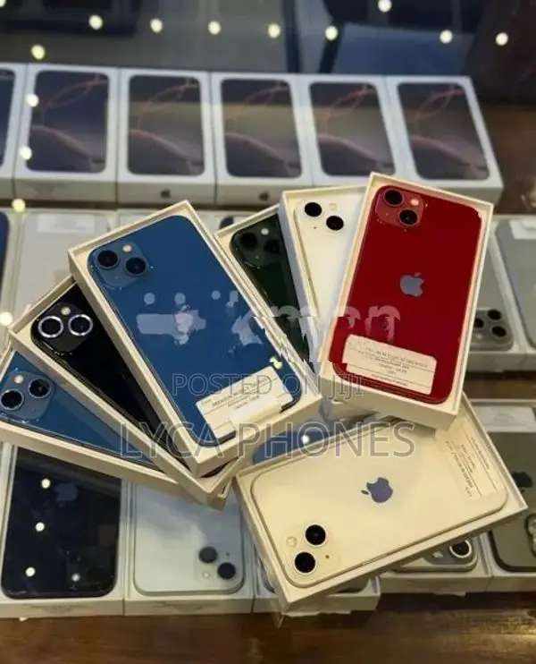 Apple iPhone 13 128GB (Used)