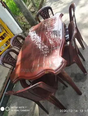 Piyestra Dining Table with 6 Chairs