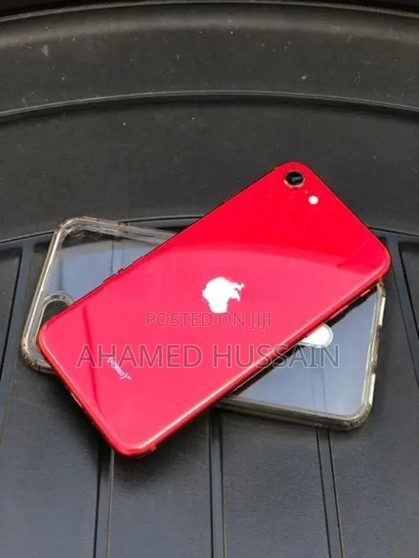 Apple iPhone SE 2 Red 128GB (Used)