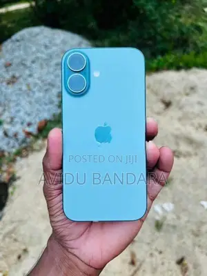 Apple iPhone 16 128GB (Used)