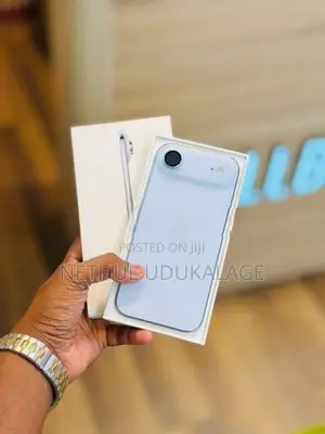 Apple iPhone Air 256GB (Used)