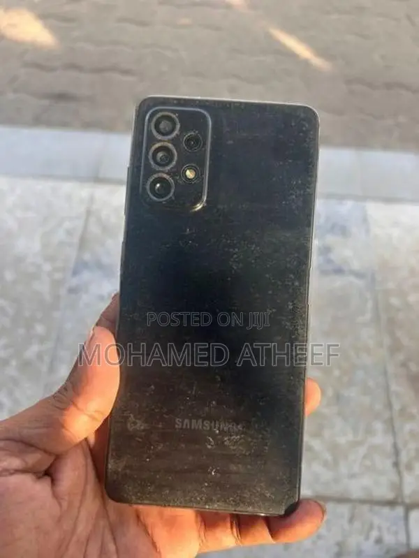 Samsung Galaxy A72 (Used)