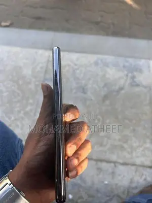 Samsung Galaxy A72 (Used)