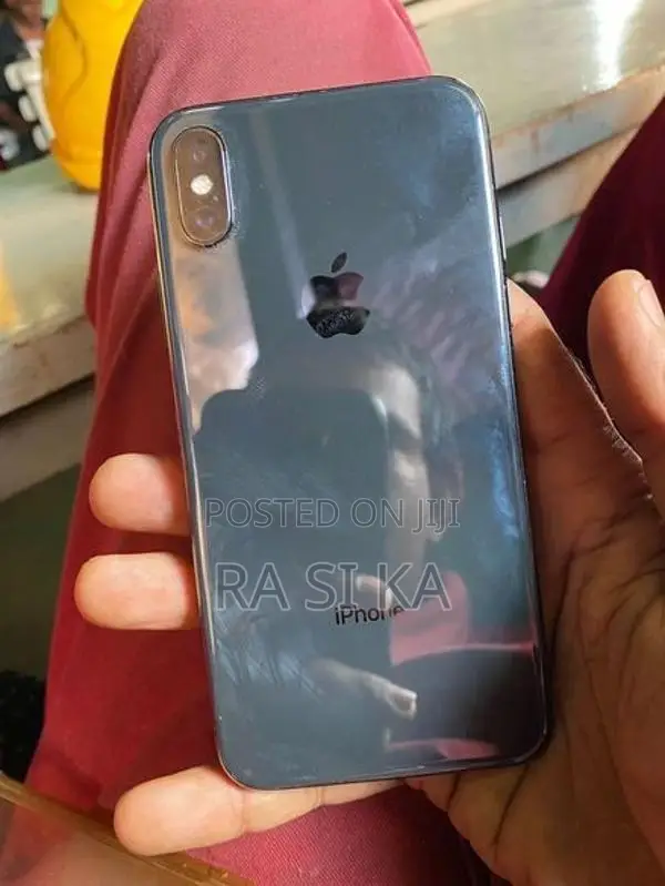 Apple iPhone X I Phone 256 (Used)