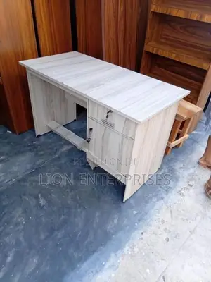4×2 Office melamine tables