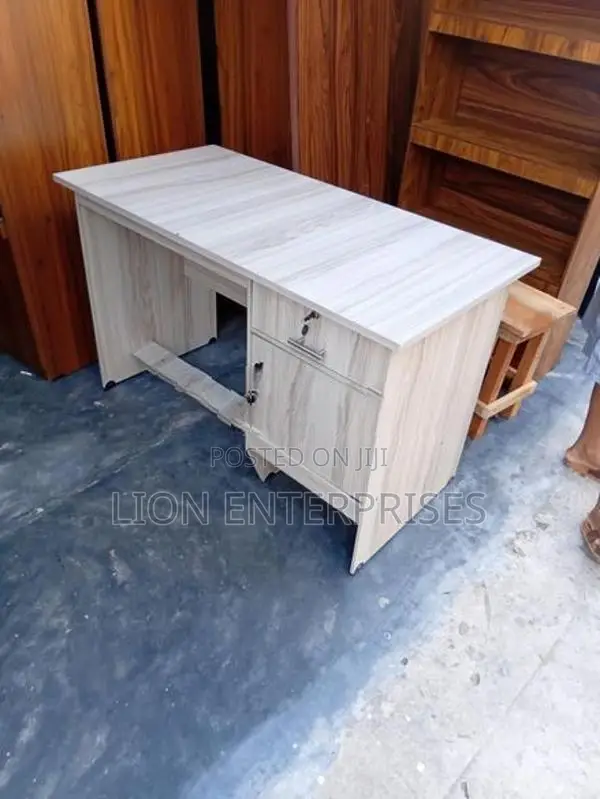 4×2 Office melamine tables