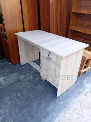 4×2 Office melamine tables