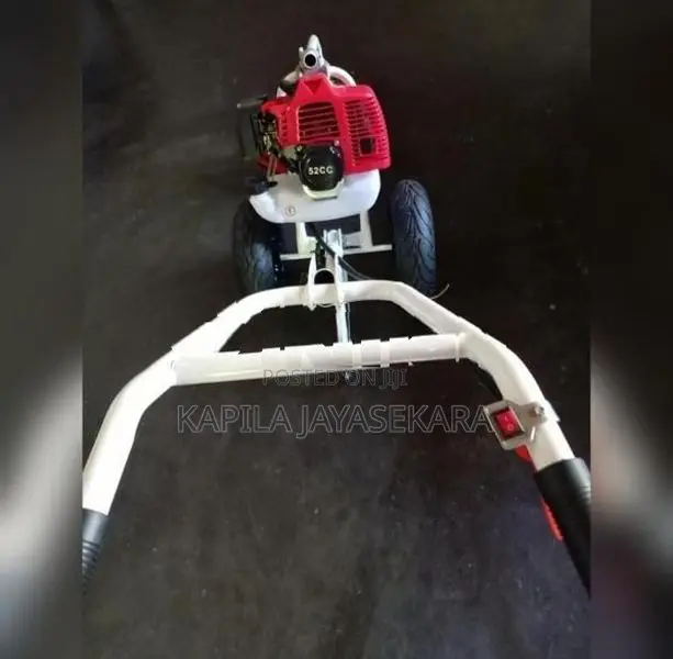 රෝද සහිත තණකොළ කපන මැෂිම