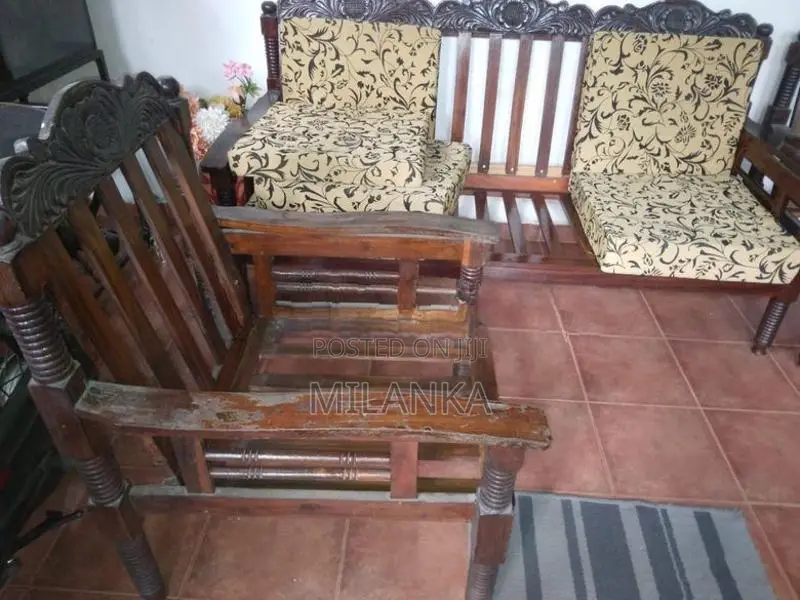 3 Seater Sofa With Two Chairs