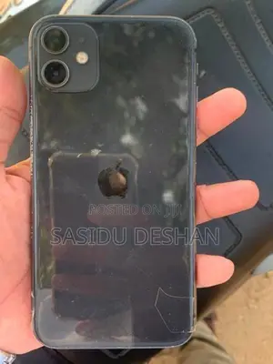 Apple iPhone 11 (Used)
