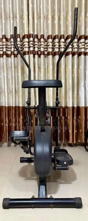 Gold Fitness - Exercise Spin Bike