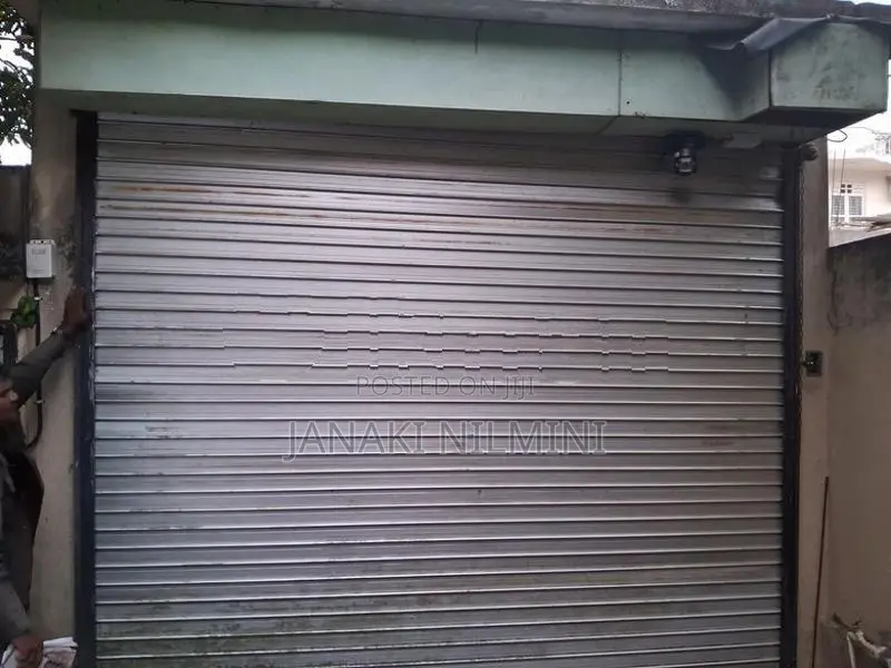 Roller Gate