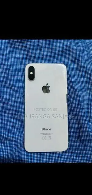 Apple iPhone XS 64GB (Used)