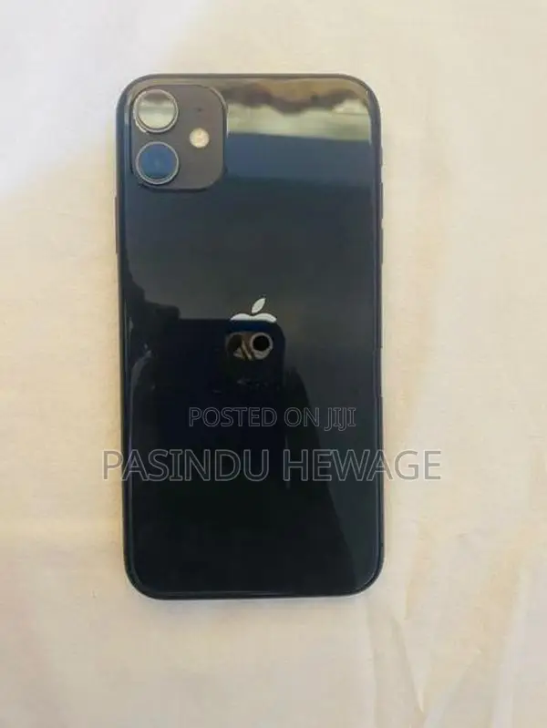Apple iPhone 11 (Used)