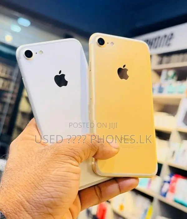 Apple iPhone 7 Gold | Silver (Used)