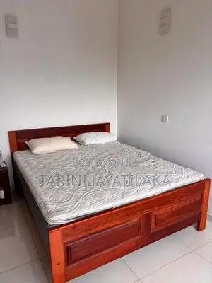 Bed with Mattress