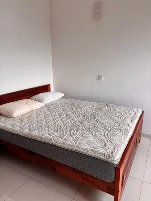 Bed with Mattress