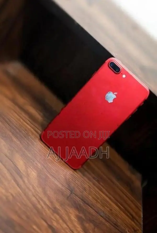 Apple iPhone 7 Plus Red Edition (Used)