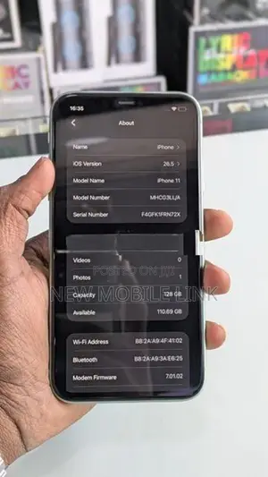 Apple iPhone 11 (Used)