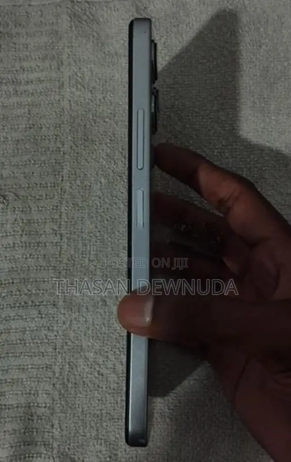Xiaomi Redmi 12 (Used)
