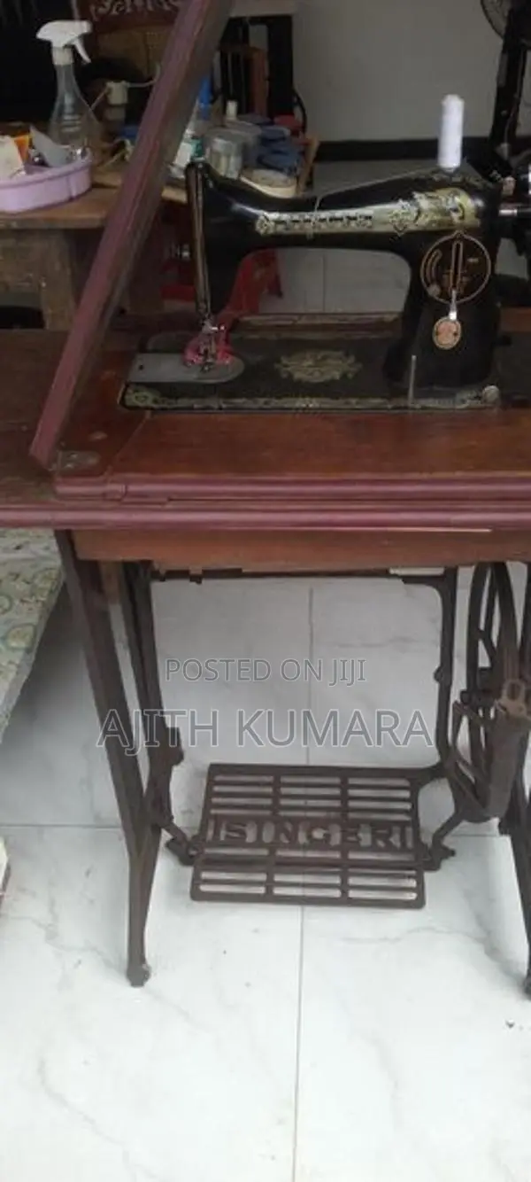 Singer Sewing Machine