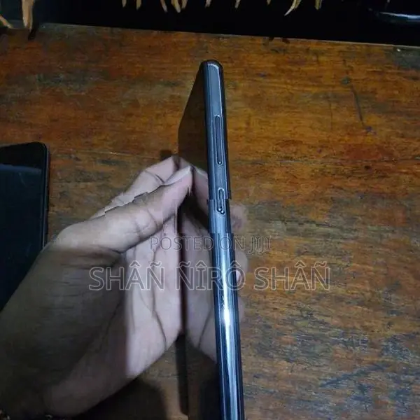 Samsung Galaxy A52 (Used)