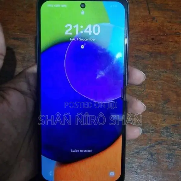 Samsung Galaxy A52 (Used)