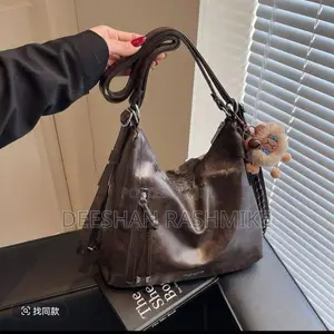New Fashion Multi-Purpose Shoulder Bag For Girls