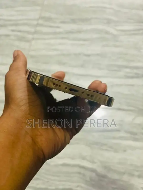 Apple iPhone 12 Pro (Used)