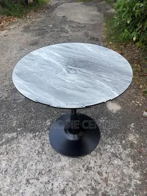 Melamine Tulip Round Table 27.5Inch
