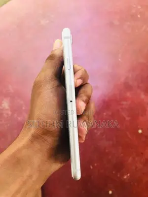 Apple iPhone 8 256gb (Used)