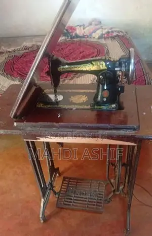 Singer Sewing Machine