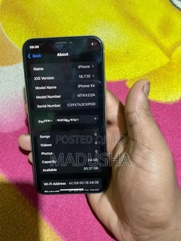 Apple iPhone XS I Phone 64Gb (Used)