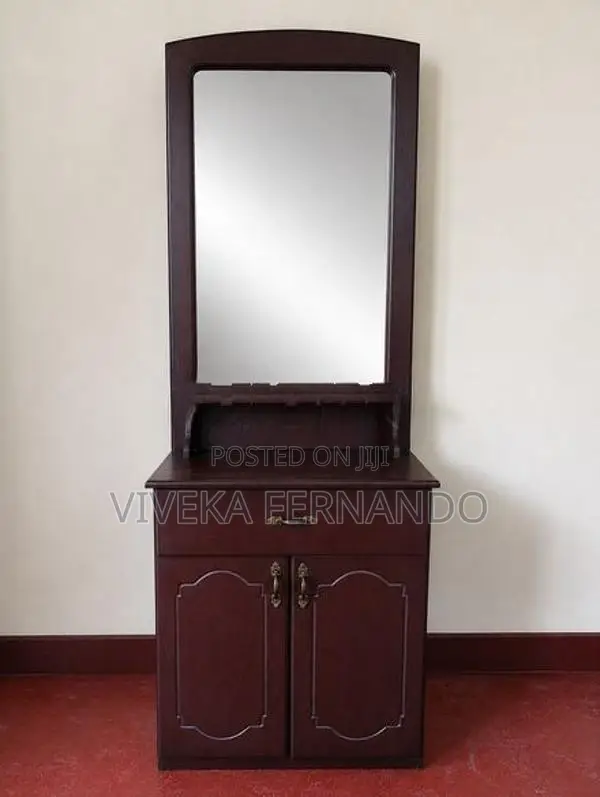 MDF Dressing Table With Mirror