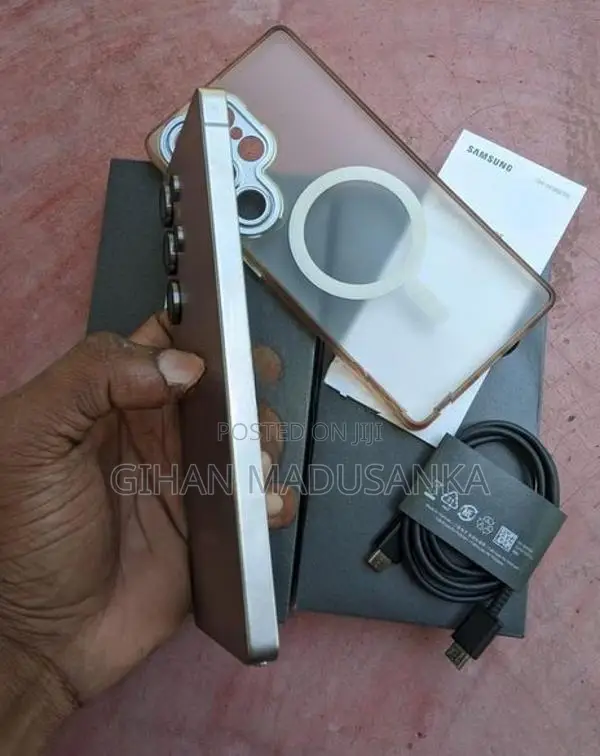 Samsung Galaxy S25 Ultra 256GB (Used)