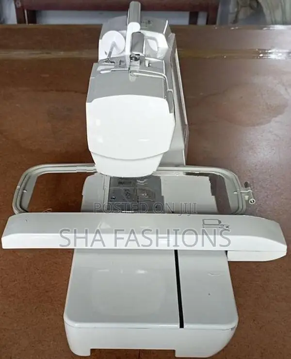 Bobjet Single Needle Computer Embroidery Machine