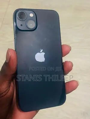 Apple iPhone 13 (Used)