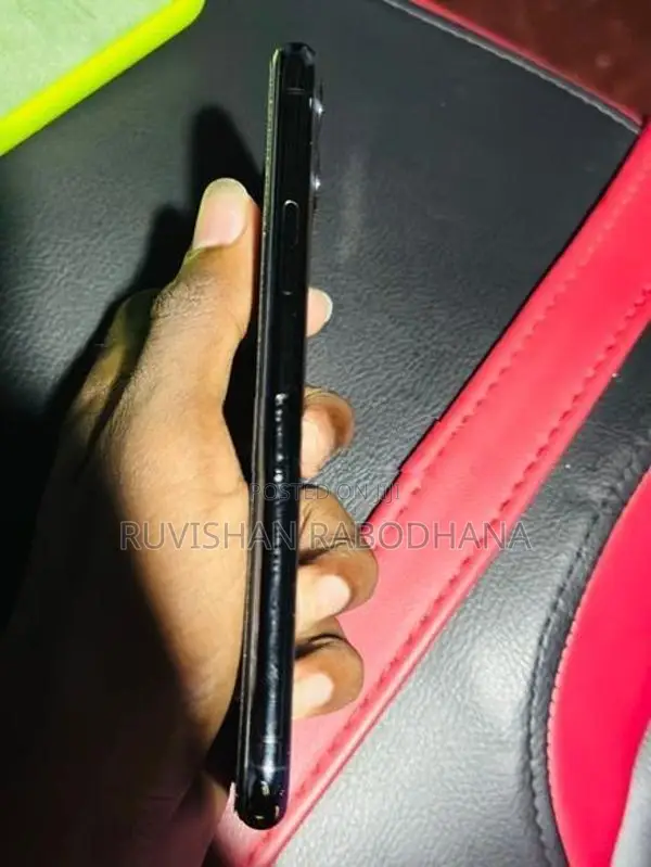 Apple iPhone 11 Pro (Brand New)