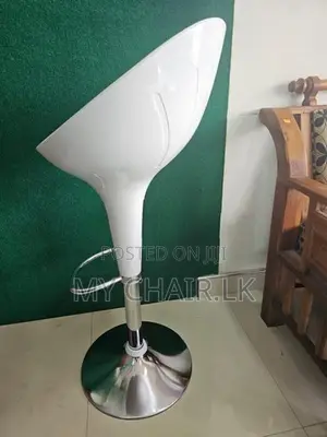 New White Panty Bar Chair