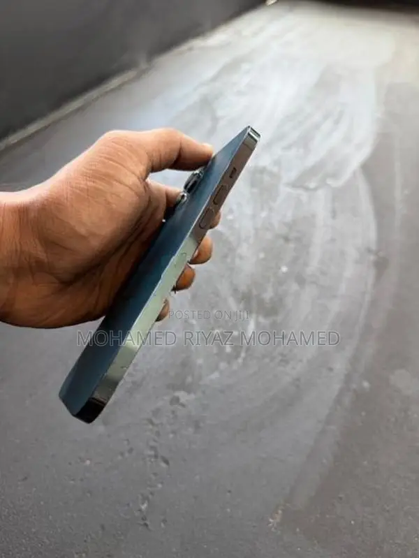 Apple iPhone 12 Pro Max (Used)