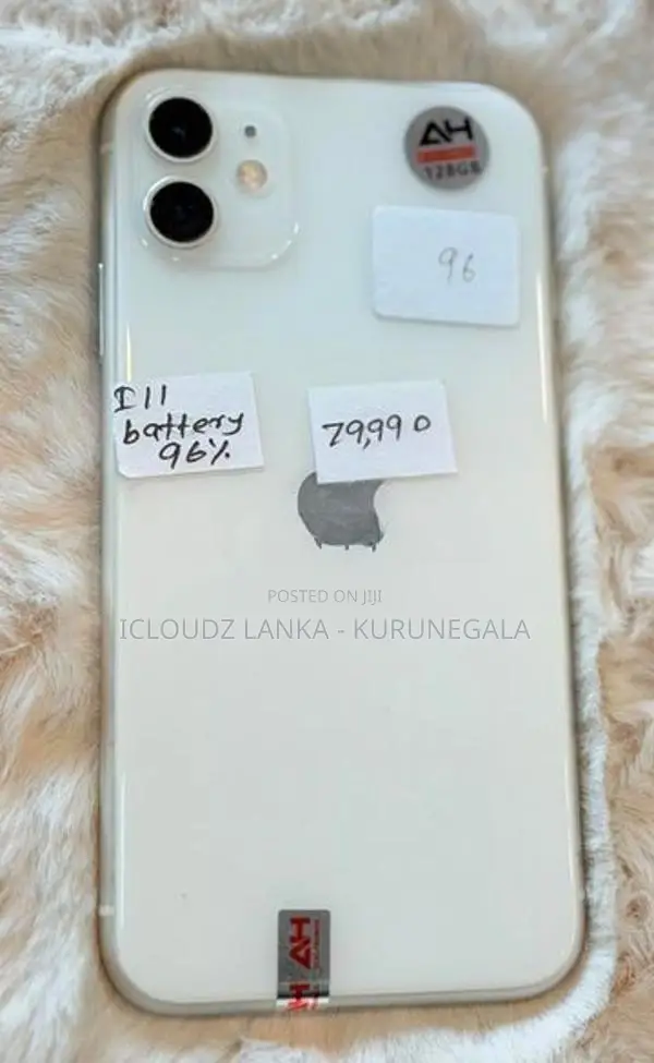 Apple iPhone 11 128GB (Used)