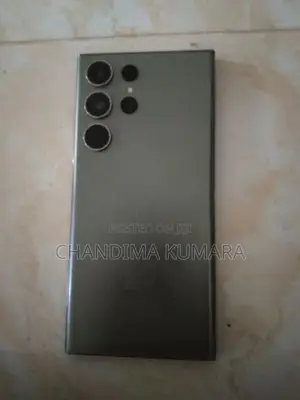 Samsung Galaxy S24 (Used)